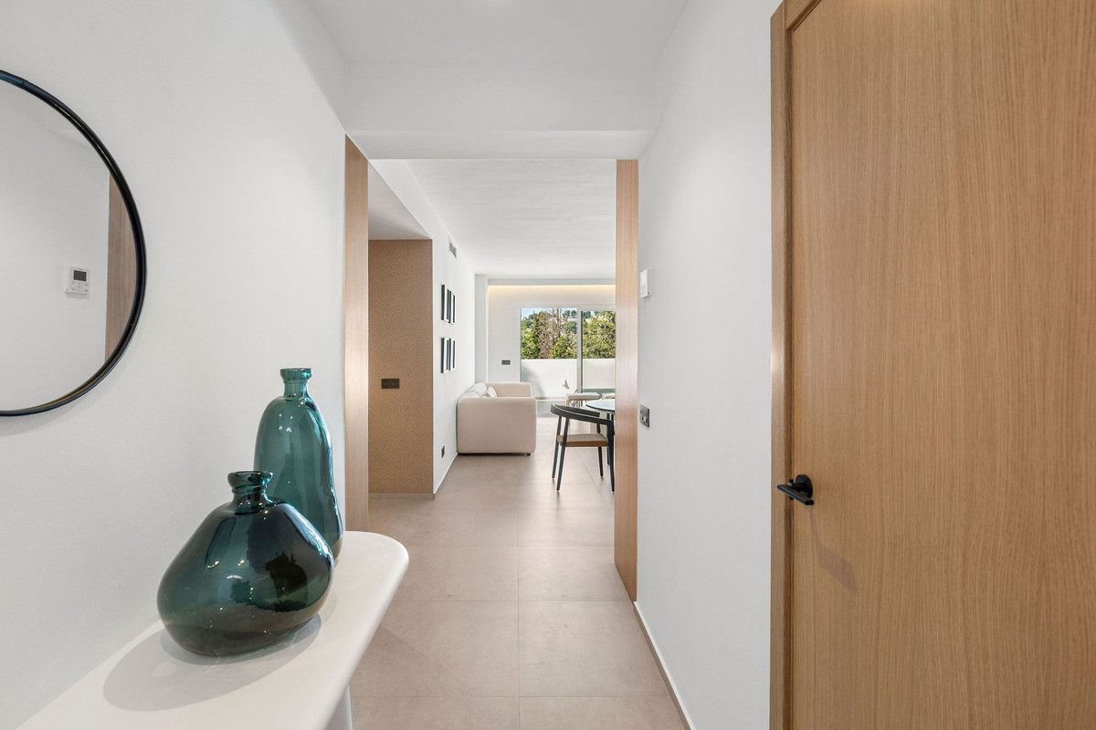 3 Bed Apartment for sale in Nueva Andalucía Costa Del Sol, Málaga, Spain