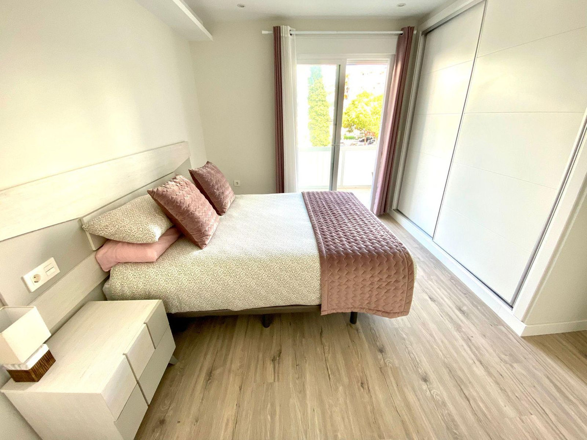 2 Bed Apartment for sale in Marbella Costa Del Sol, Málaga, Spain