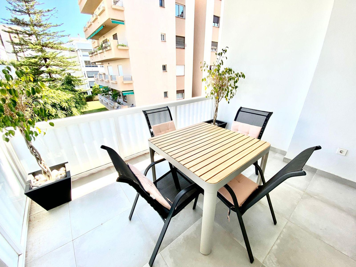 2 Bed Apartment for sale in Marbella Costa Del Sol, Málaga, Spain