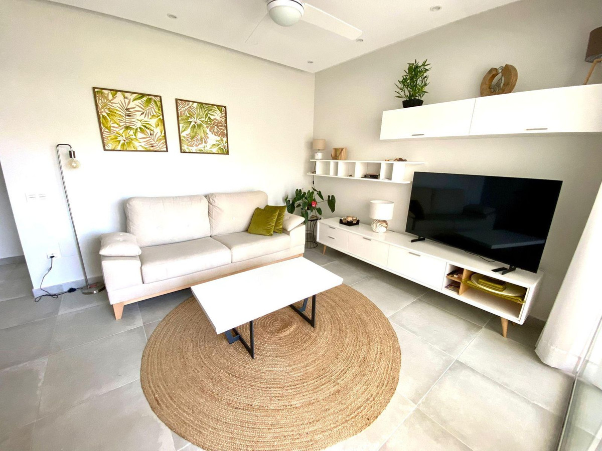 2 Bed Apartment for sale in Marbella Costa Del Sol, Málaga, Spain