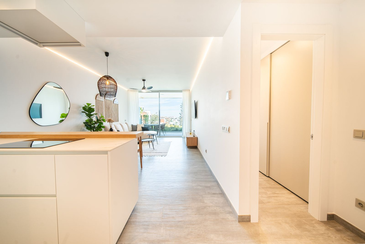 Se vende Apartamento Planta Baja de 2 dormitorios en Costa Del Sol, Málaga, España