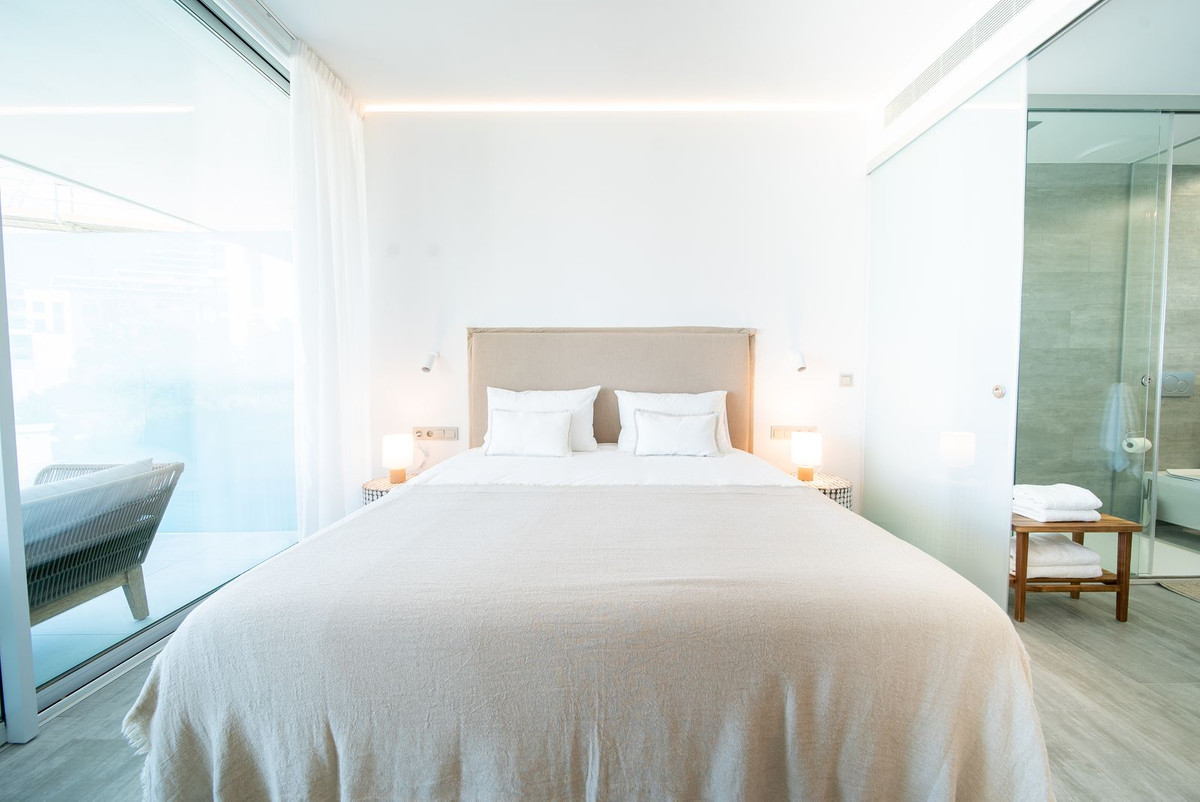 Se vende Apartamento Planta Baja de 2 dormitorios en Costa Del Sol, Málaga, España