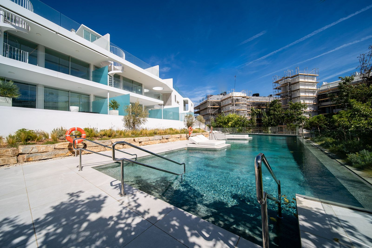 Se vende Apartamento Planta Baja de 2 dormitorios en Costa Del Sol, Málaga, España