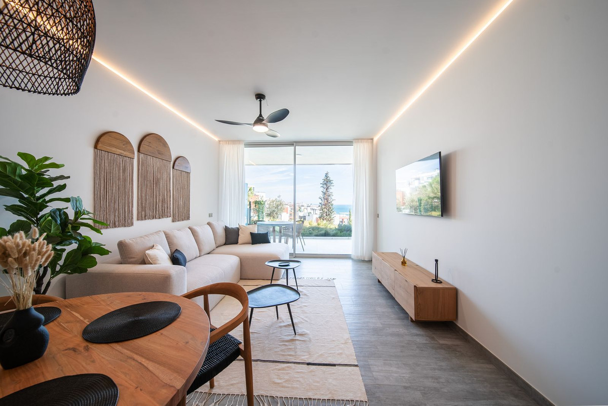 Se vende Apartamento Planta Baja de 2 dormitorios en Costa Del Sol, Málaga, España