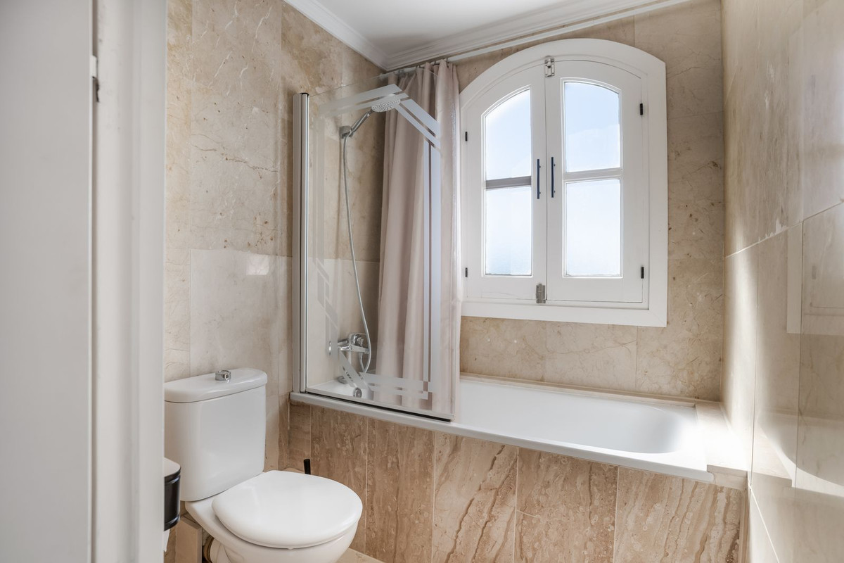 Se vende Adosada de 3 dormitorios en Costa Del Sol, Málaga, España
