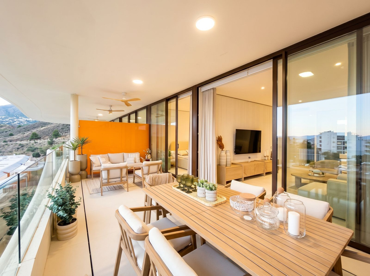 2 Bed Apartment for sale in Higueron Costa Del Sol, Málaga, Spain