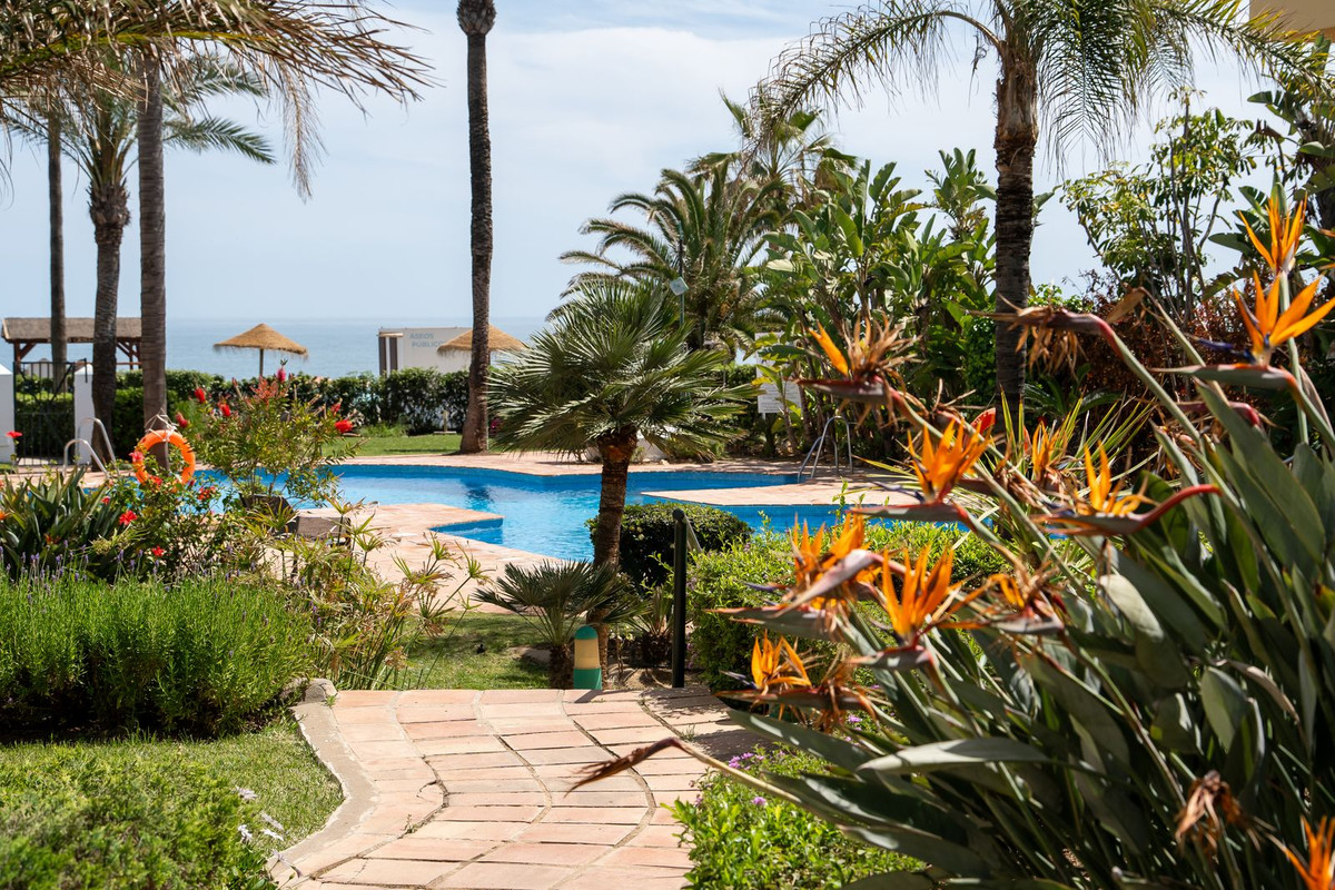 3 Bed Apartment for sale in La Cala De Mijas Costa Del Sol, Málaga, Spain