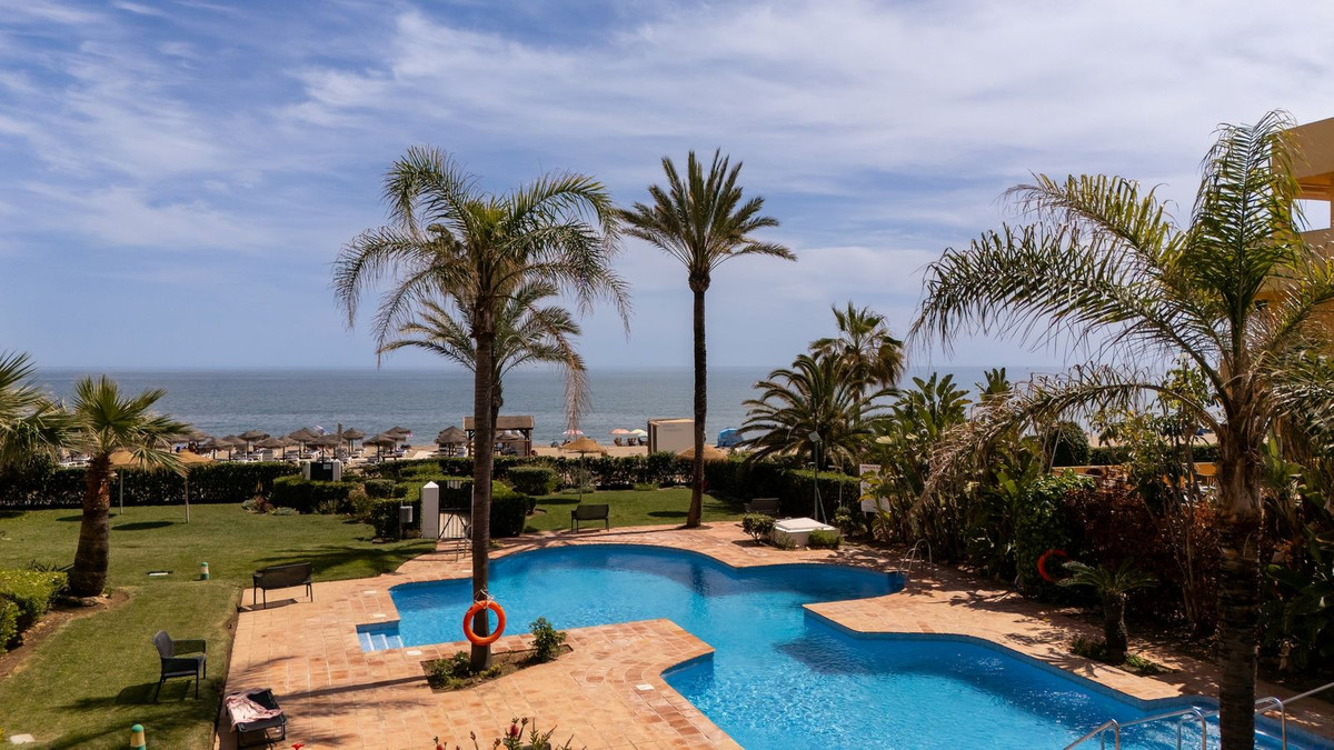 3 Bed Apartment for sale in La Cala De Mijas Costa Del Sol, Málaga, Spain