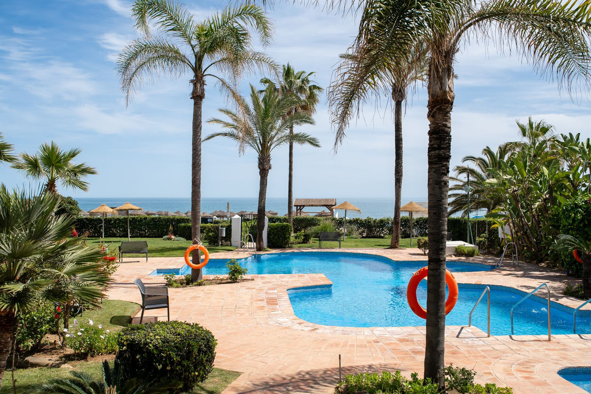 3 Bed Apartment for sale in La Cala De Mijas Costa Del Sol, Málaga, Spain
