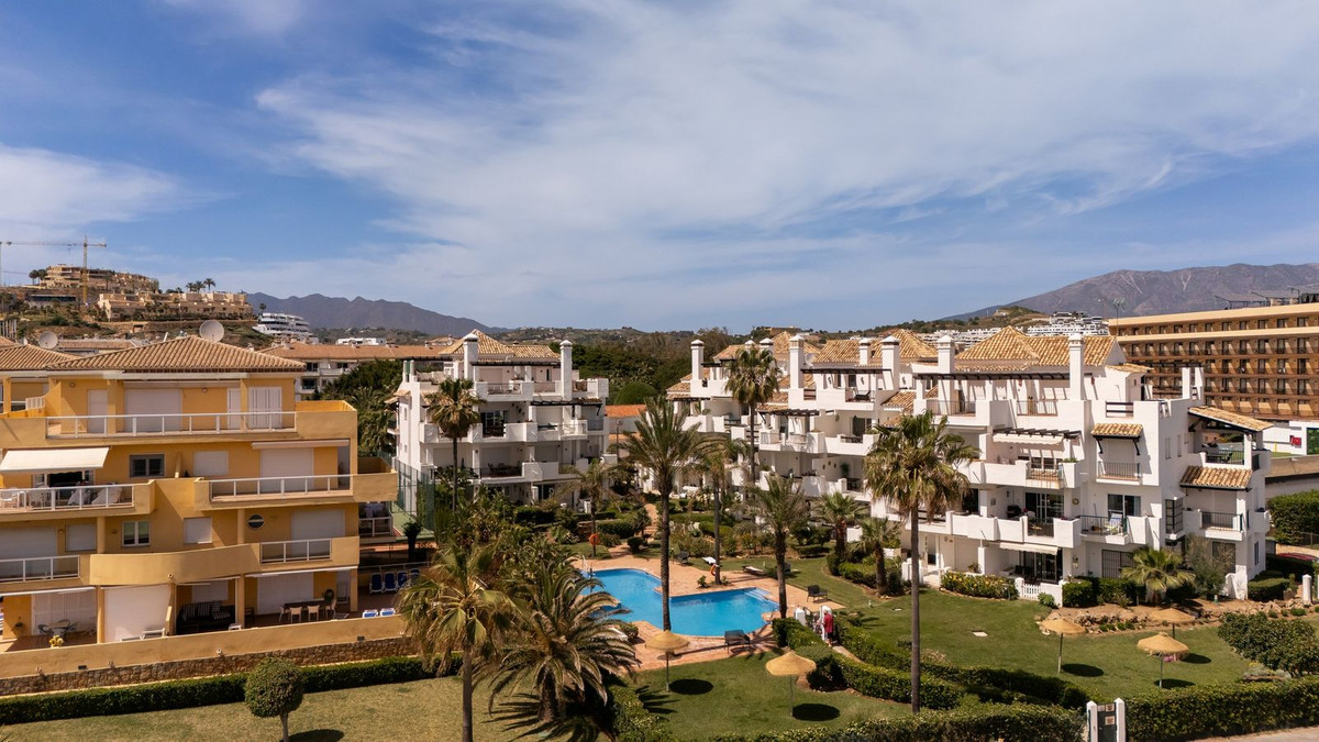 3 Bed Apartment for sale in La Cala De Mijas Costa Del Sol, Málaga, Spain