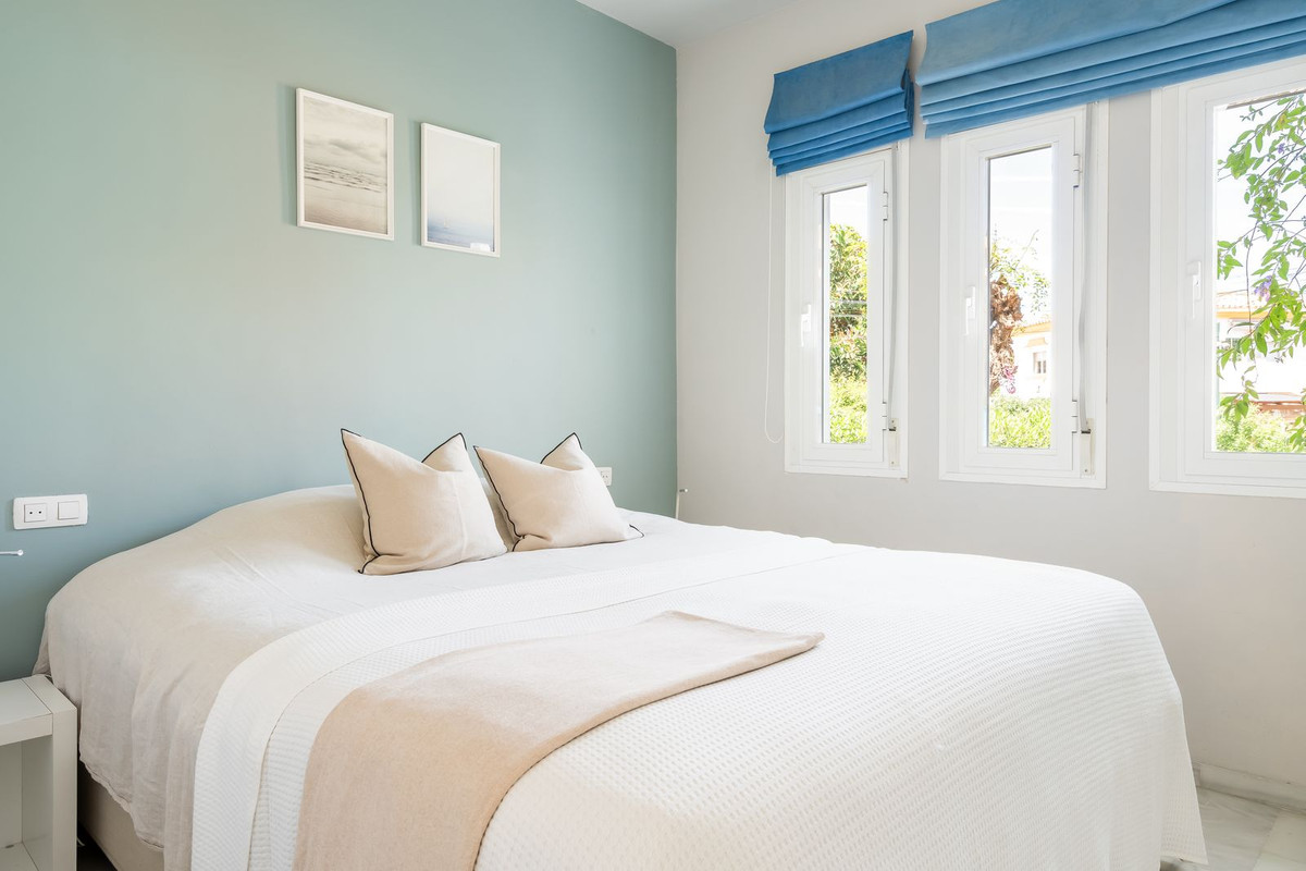 3 Bed Apartment for sale in La Cala De Mijas Costa Del Sol, Málaga, Spain