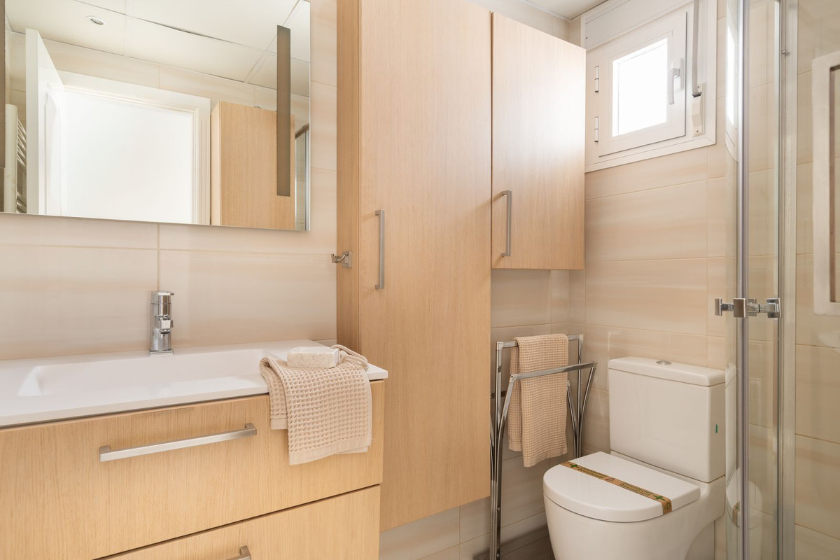 3 Bed Apartment for sale in La Cala De Mijas Costa Del Sol, Málaga, Spain