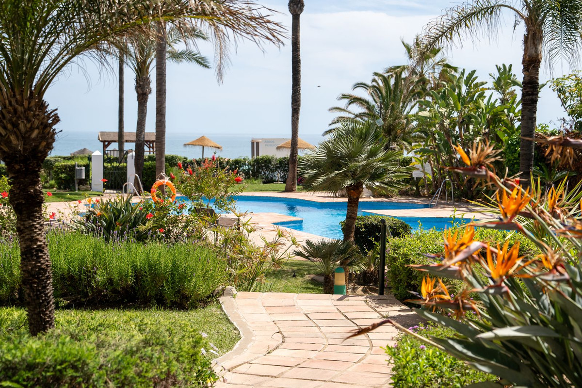 3 Bed Apartment for sale in La Cala De Mijas Costa Del Sol, Málaga, Spain