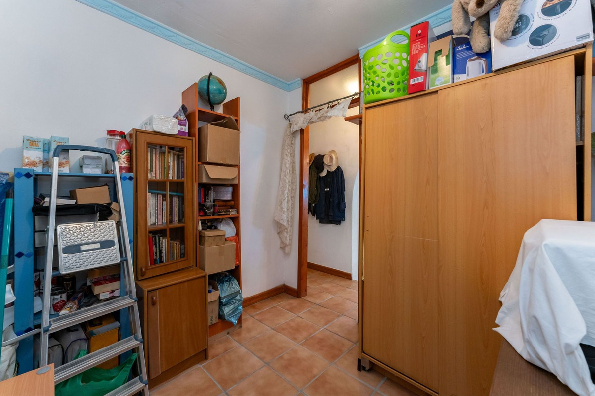 3 Bed Townhouse for sale in Coín Costa Del Sol, Málaga, Spain