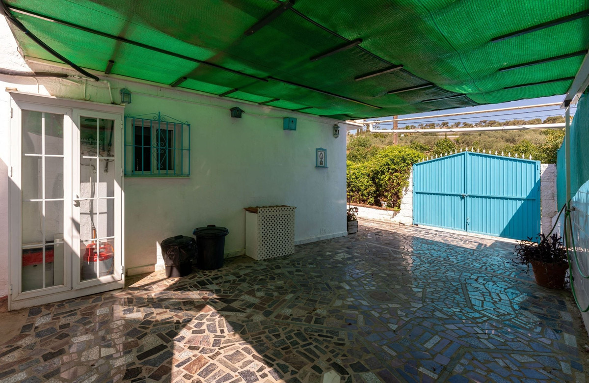 3 Bed Townhouse for sale in Coín Costa Del Sol, Málaga, Spain