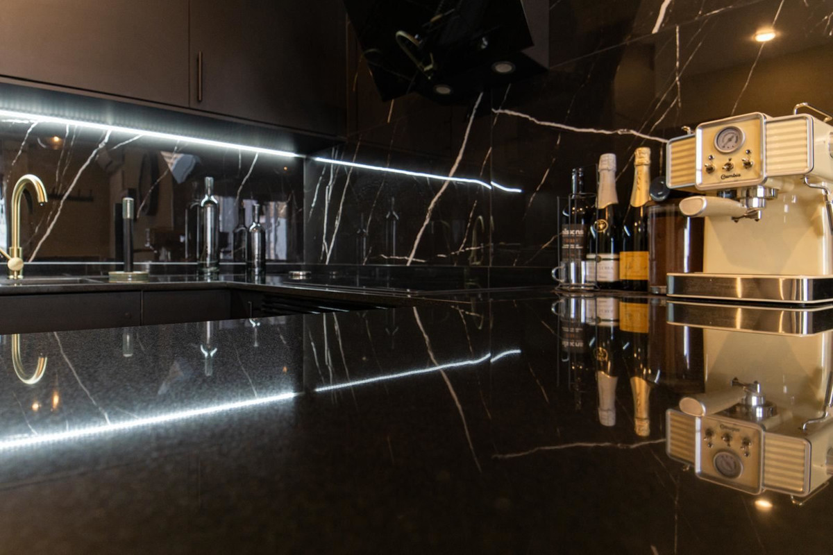 Se vende Apartamento Planta Media de 2 dormitorios en Costa Blanca, Alicante, España
