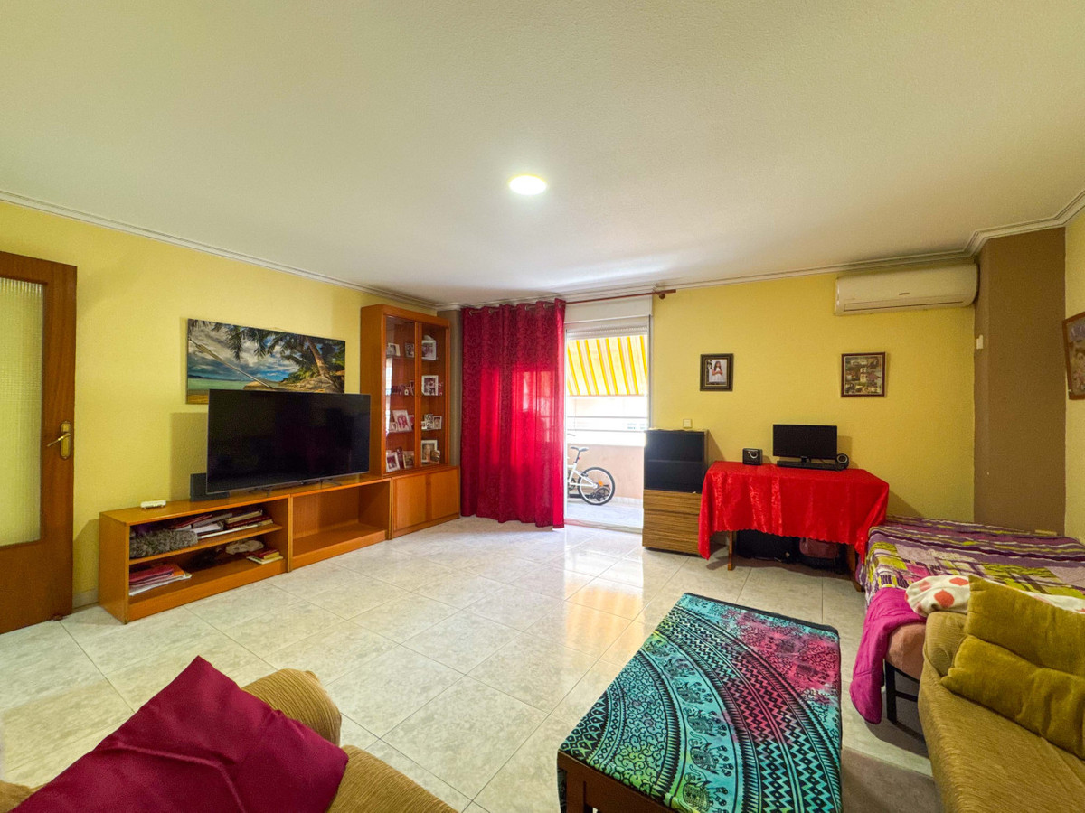 Se vende Apartamento Planta Baja de 3 dormitorios en Costa Blanca, Alicante, España