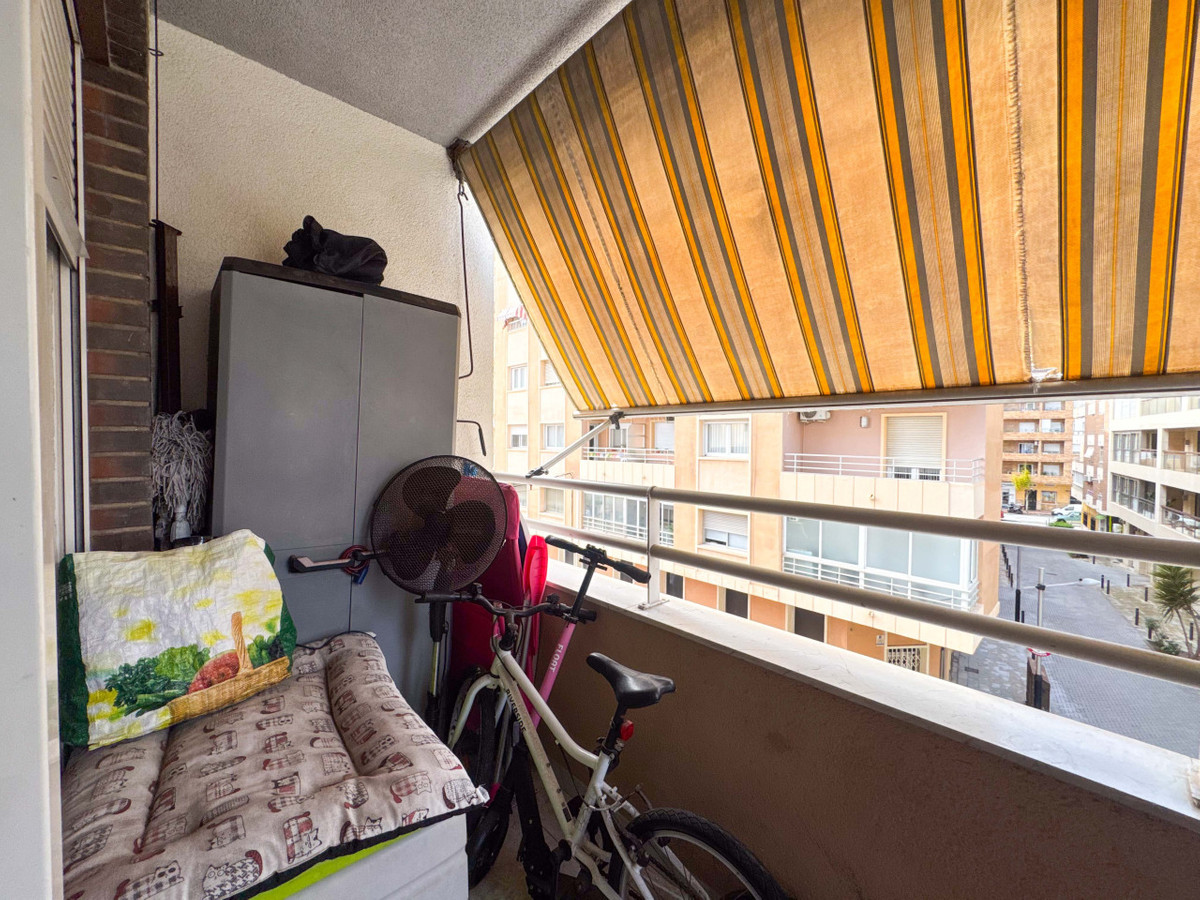 Se vende Apartamento Planta Baja de 3 dormitorios en Costa Blanca, Alicante, España