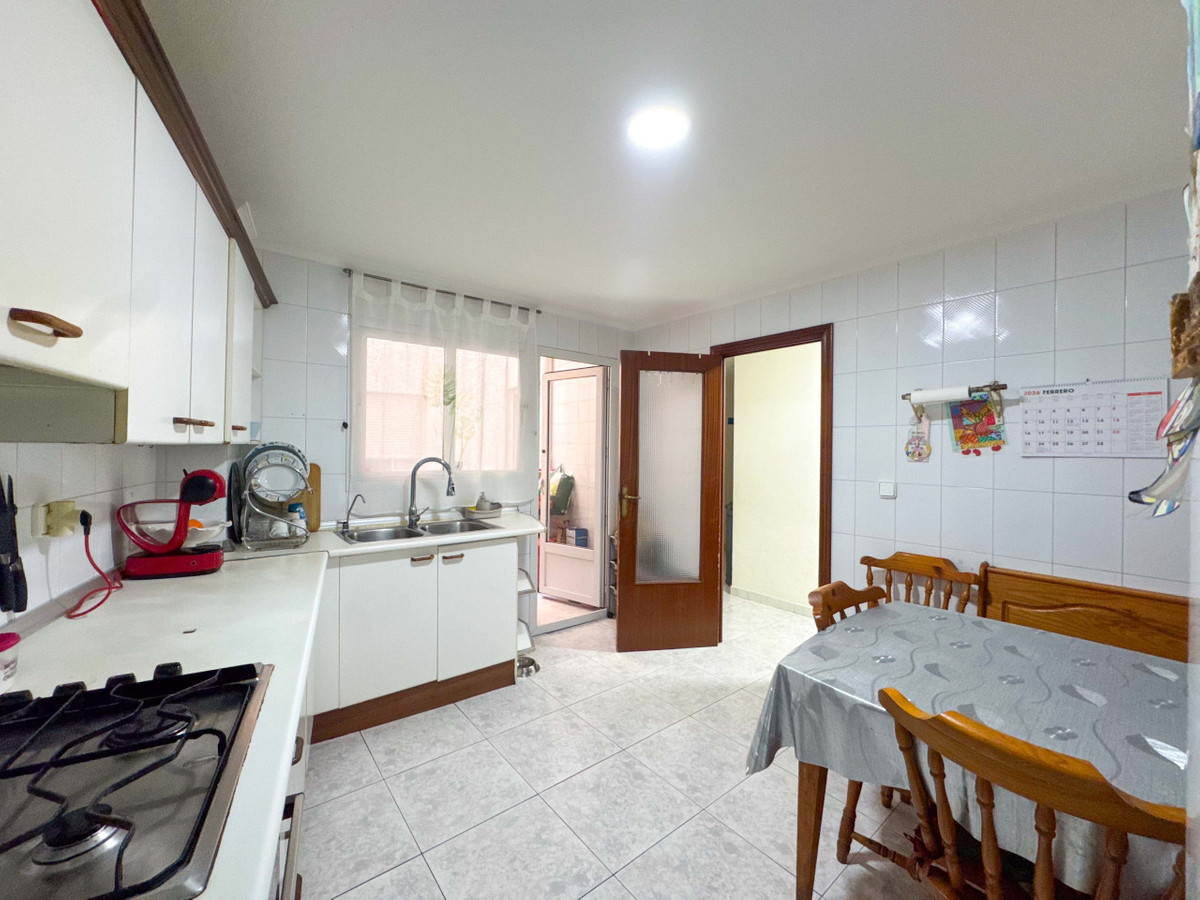 Se vende Apartamento Planta Baja de 3 dormitorios en Costa Blanca, Alicante, España