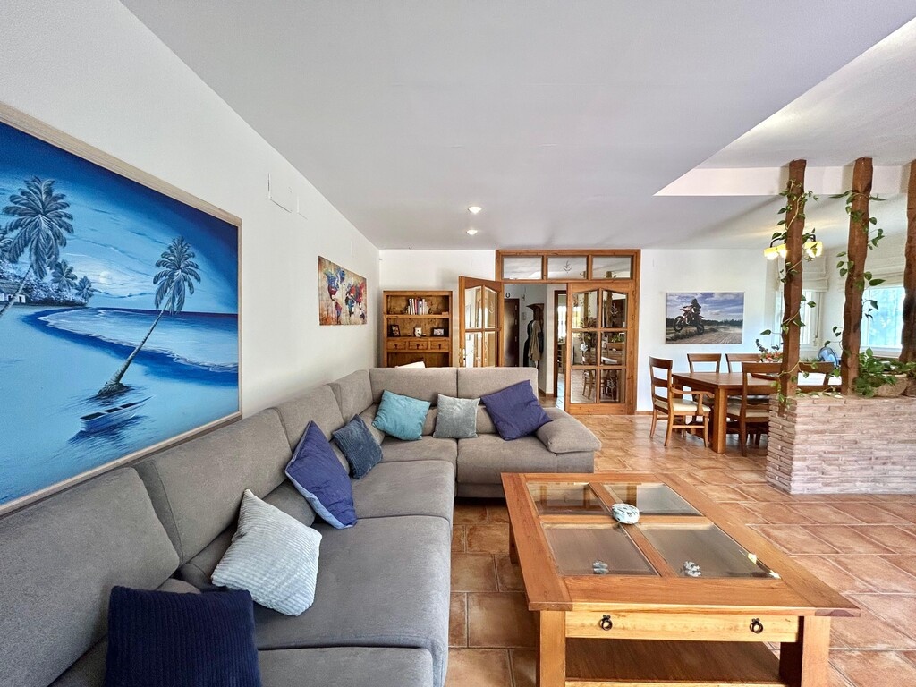 Se vende Pareada de 4 dormitorios en Costa Del Sol, Málaga, España