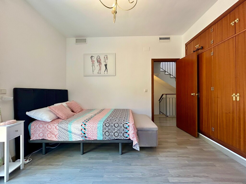 Se vende Pareada de 4 dormitorios en Costa Del Sol, Málaga, España
