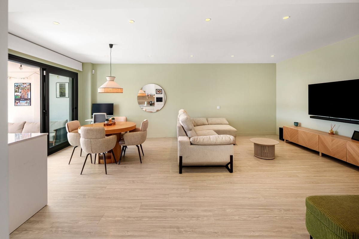 Se vende Apartamento Planta Baja de 2 dormitorios en Costa Del Sol, Málaga, España