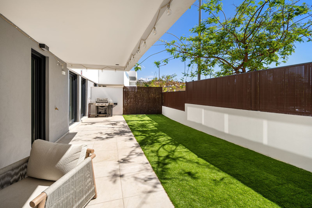 Se vende Apartamento Planta Baja de 2 dormitorios en Costa Del Sol, Málaga, España