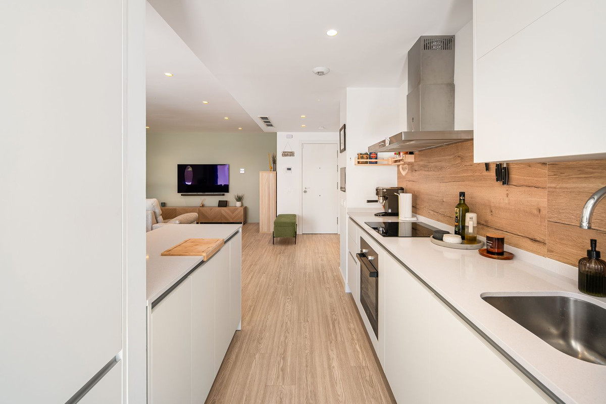 Se vende Apartamento Planta Baja de 2 dormitorios en Costa Del Sol, Málaga, España