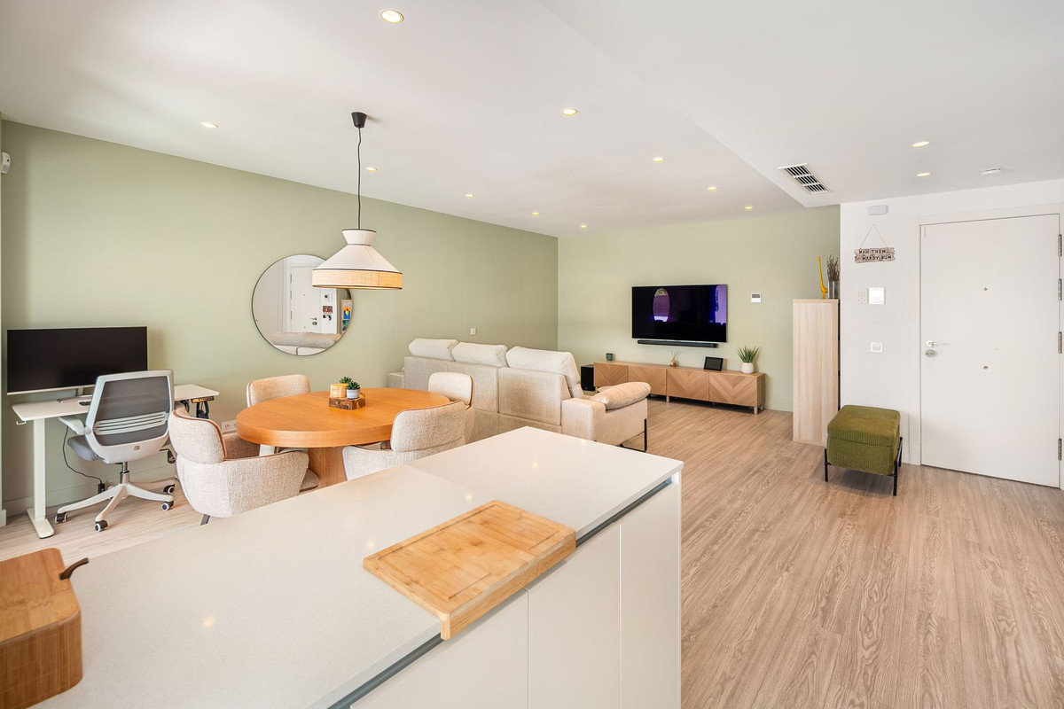Se vende Apartamento Planta Baja de 2 dormitorios en Costa Del Sol, Málaga, España