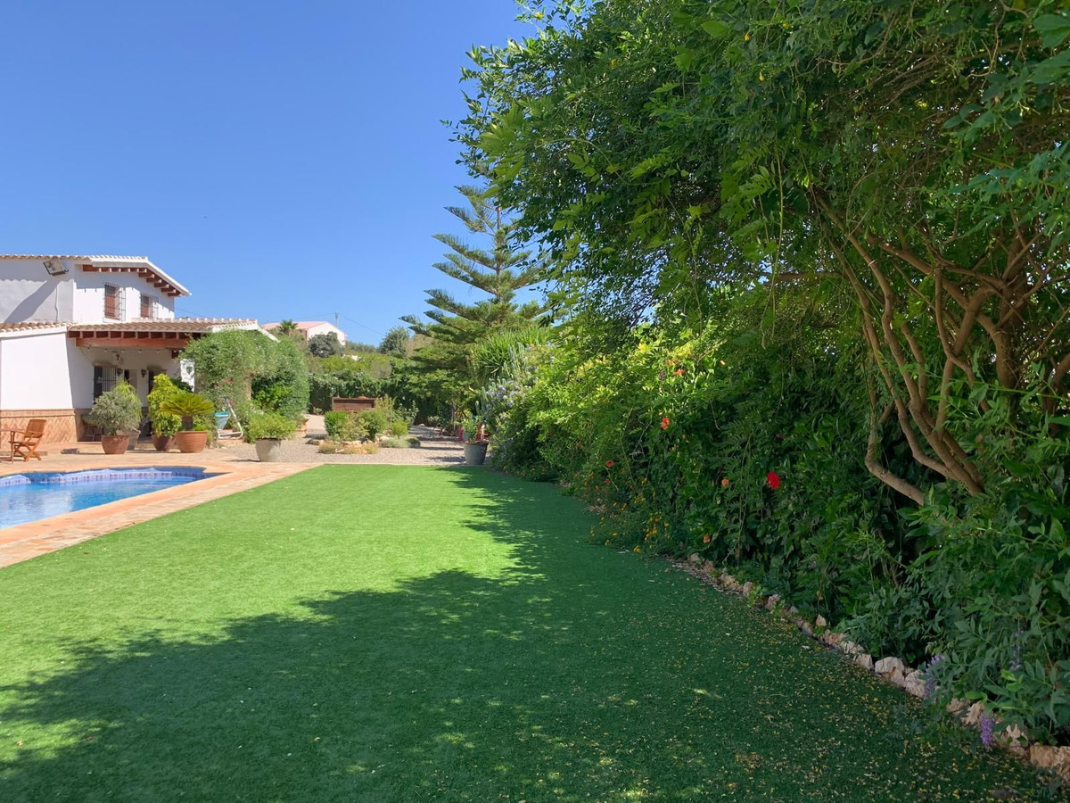 3 Bed Townhouse for sale in Alora Costa Del Sol, Málaga, Spain