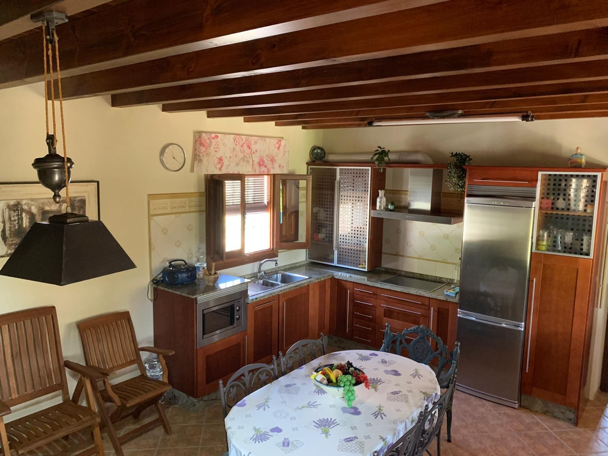 3 Bed Townhouse for sale in Alora Costa Del Sol, Málaga, Spain