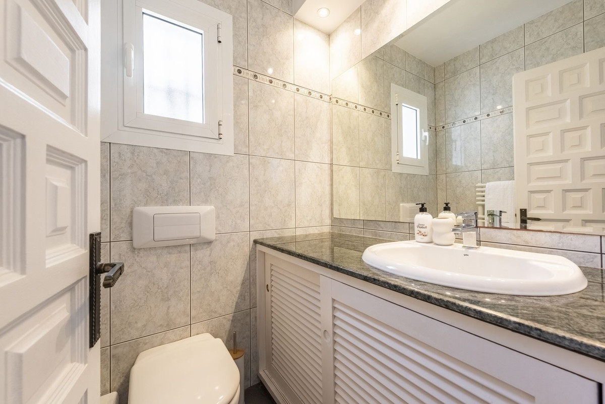 3 Bed Townhouse for sale in Atalaya Costa Del Sol, Málaga, Spain
