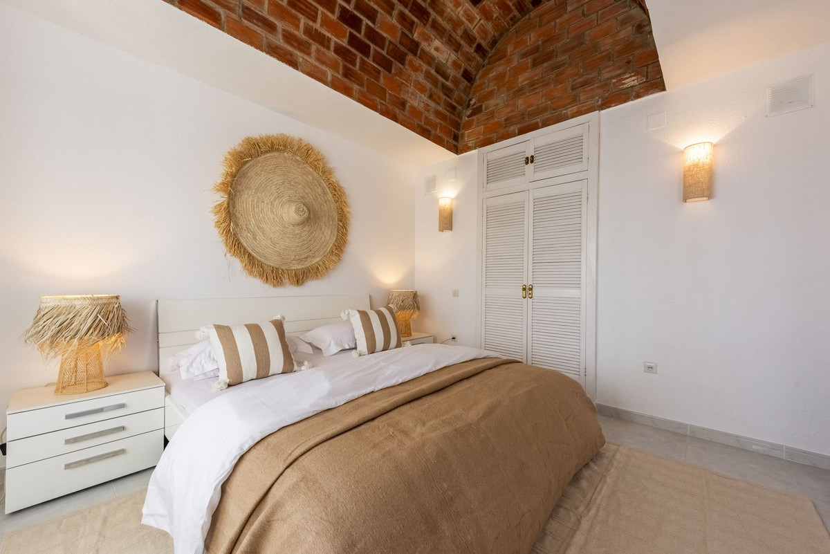 3 Bed Townhouse for sale in Atalaya Costa Del Sol, Málaga, Spain