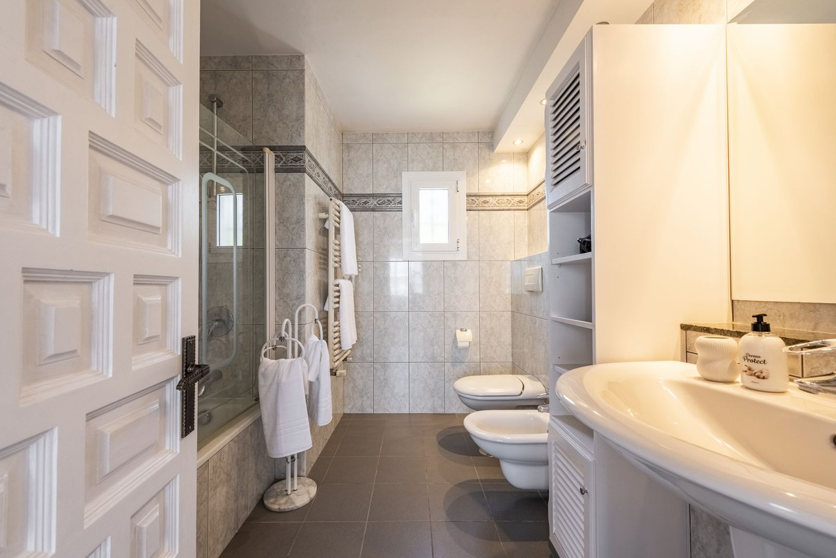 3 Bed Townhouse for sale in Atalaya Costa Del Sol, Málaga, Spain