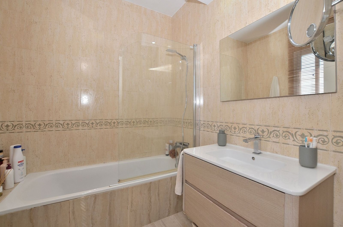 3 Bed Apartment for sale in Benalmadena Pueblo Costa Del Sol, Málaga, Spain