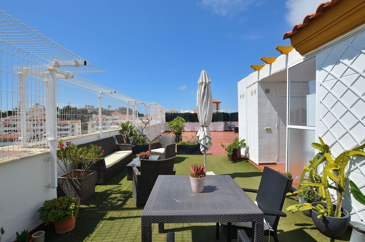 3 Bed Apartment for sale in Benalmadena Pueblo Costa Del Sol, Málaga, Spain