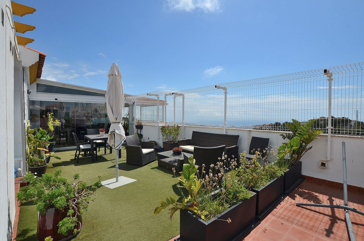 3 Bed Apartment for sale in Benalmadena Pueblo Costa Del Sol, Málaga, Spain