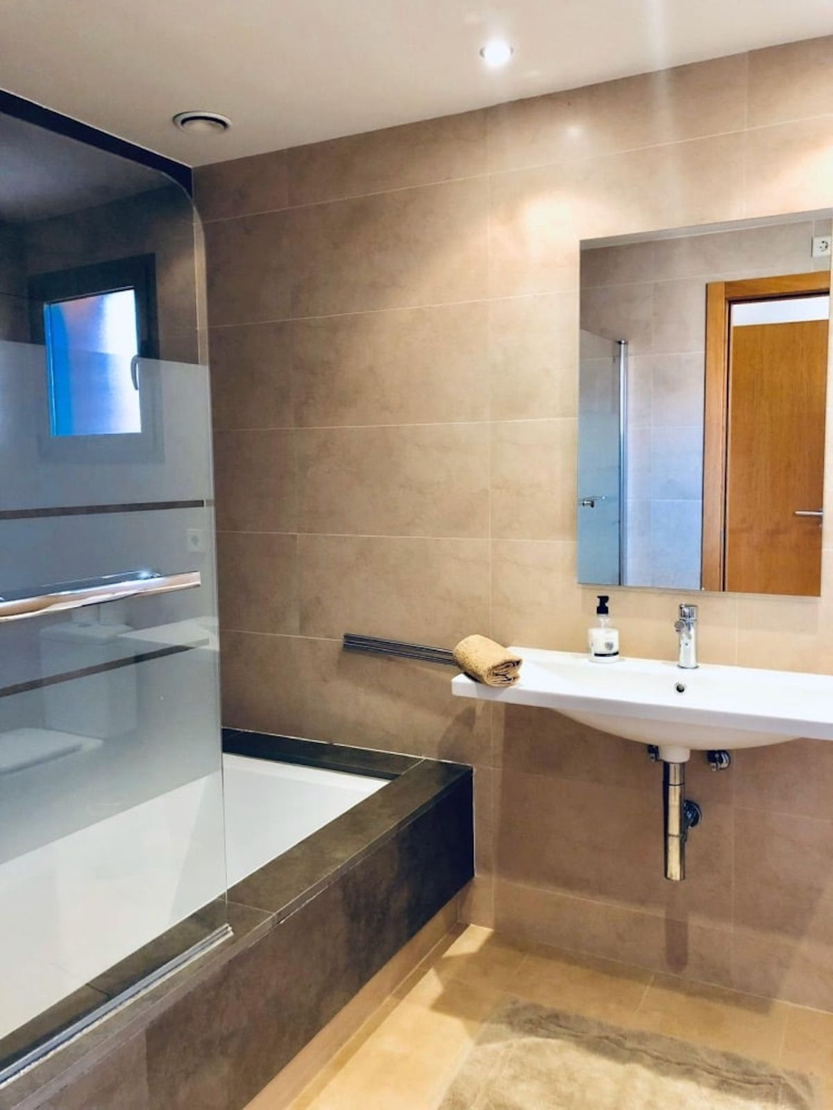Se vende Ático de 2 dormitorios en Costa Del Sol, Málaga, España