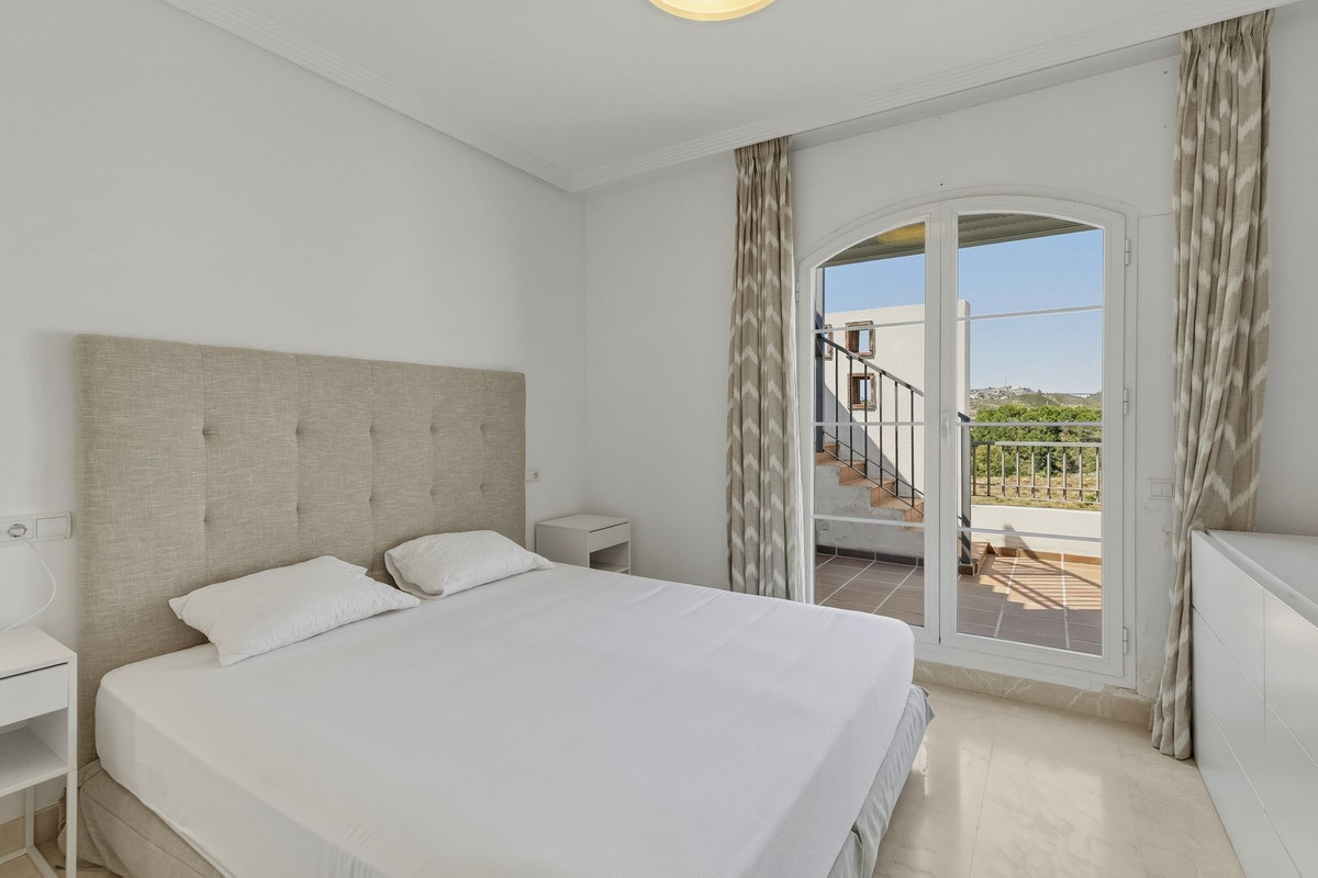 3 Bed Apartment for sale in Los Arqueros Costa Del Sol, Málaga, Spain