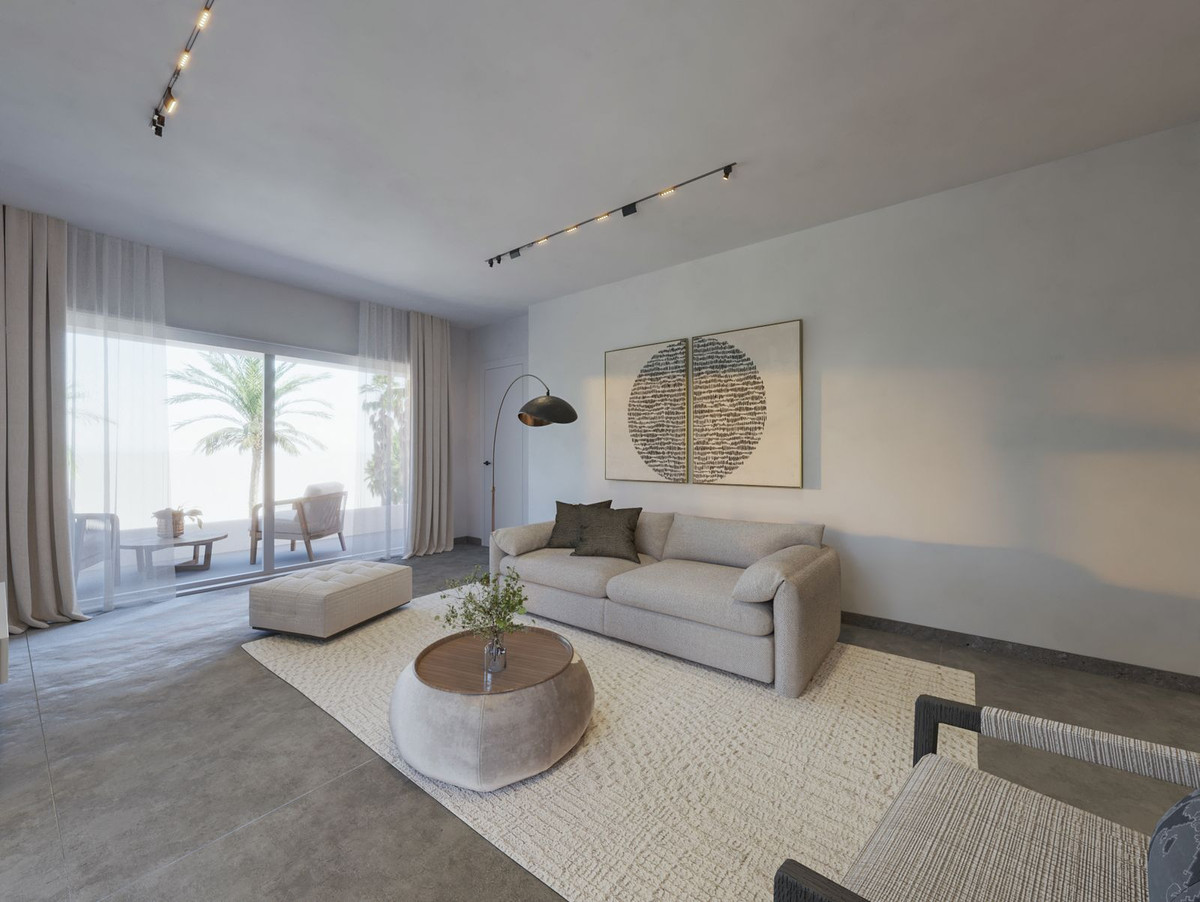 Se vende Apartamento Planta Media de 11 dormitorios en Costa Del Sol, Málaga, España