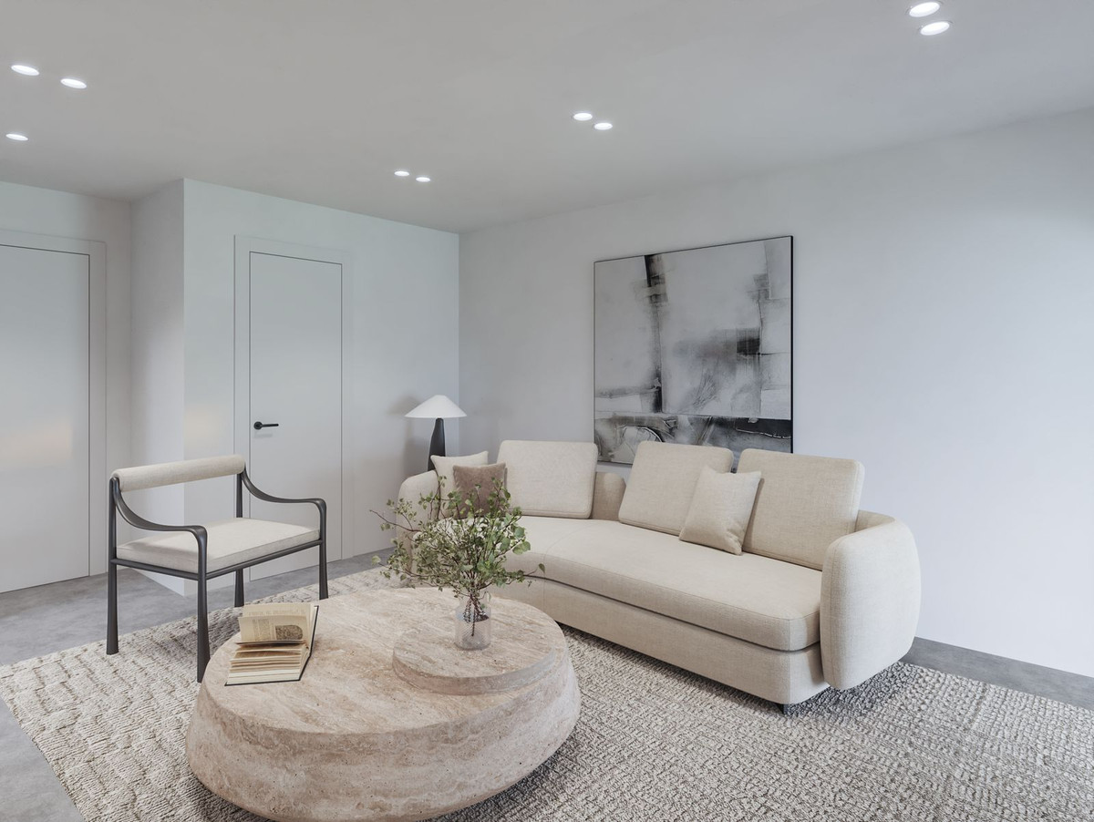 Se vende Apartamento Planta Media de 11 dormitorios en Costa Del Sol, Málaga, España