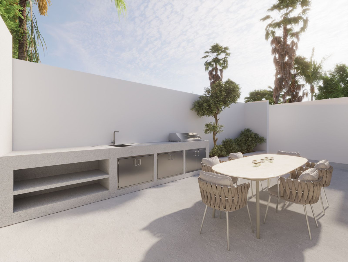 Se vende Apartamento Planta Media de 11 dormitorios en Costa Del Sol, Málaga, España