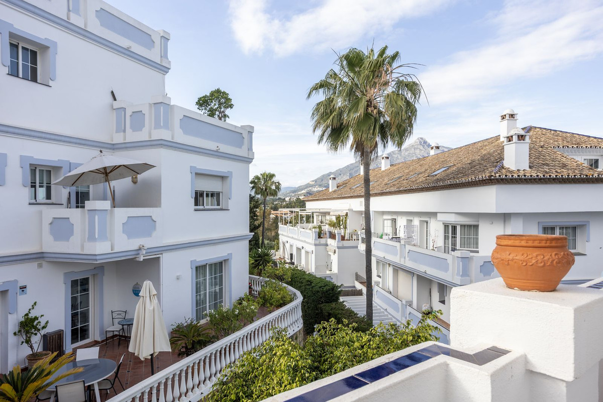 Se vende Apartamento Planta Media de 2 dormitorios en Costa Del Sol, Málaga, España