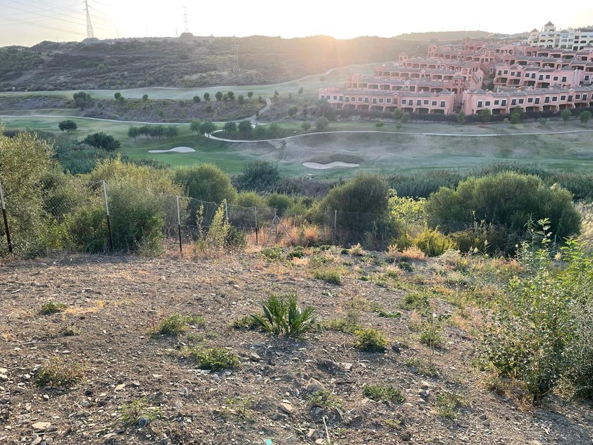 Se vende Terreno Urbano  en Costa Del Sol, Málaga, España