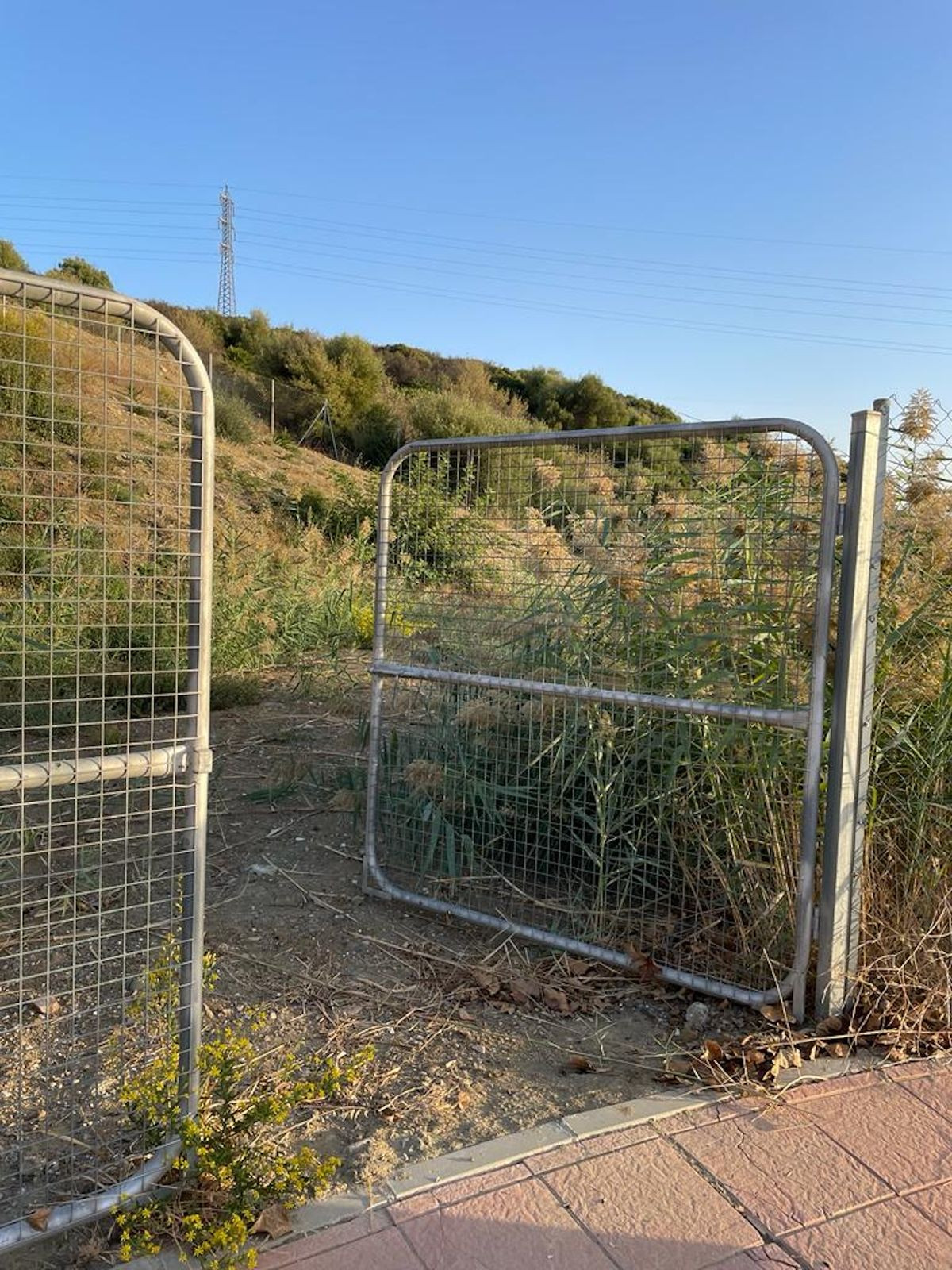 Se vende Terreno Urbano  en Costa Del Sol, Málaga, España