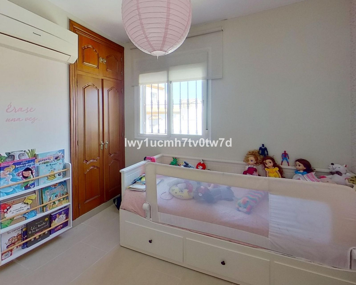 2 Bed Apartment for sale in Alhaurín De La Torre Costa Del Sol, Málaga, Spain