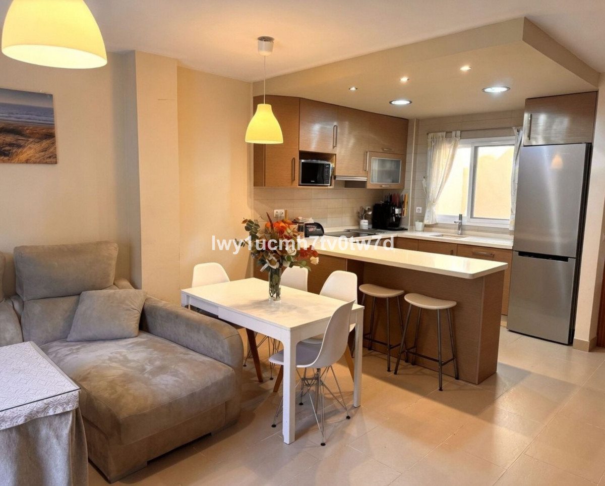 2 Bed Apartment for sale in Alhaurín De La Torre Costa Del Sol, Málaga, Spain