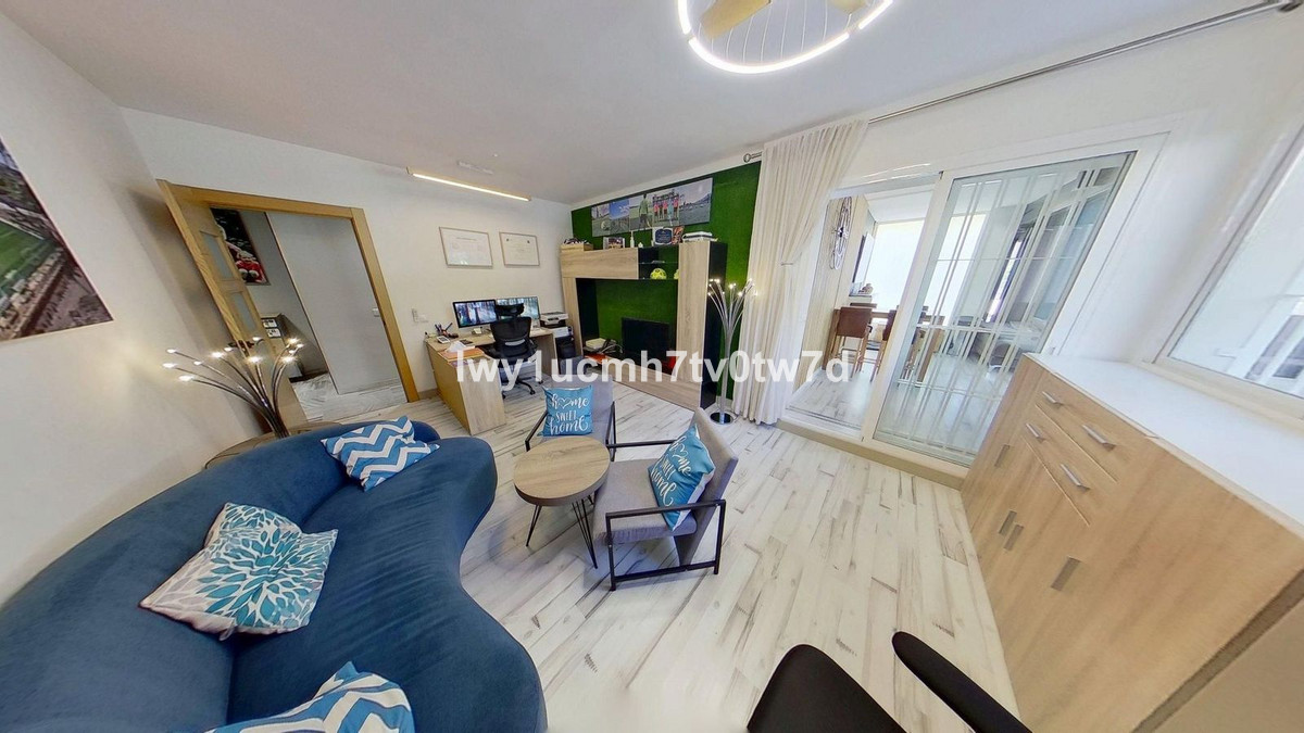 Se vende Apartamento Planta Baja de 3 dormitorios en Costa Del Sol, Málaga, España