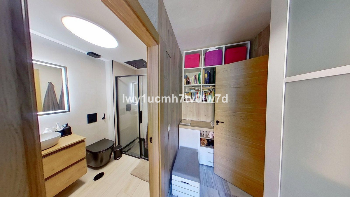 Se vende Apartamento Planta Baja de 3 dormitorios en Costa Del Sol, Málaga, España