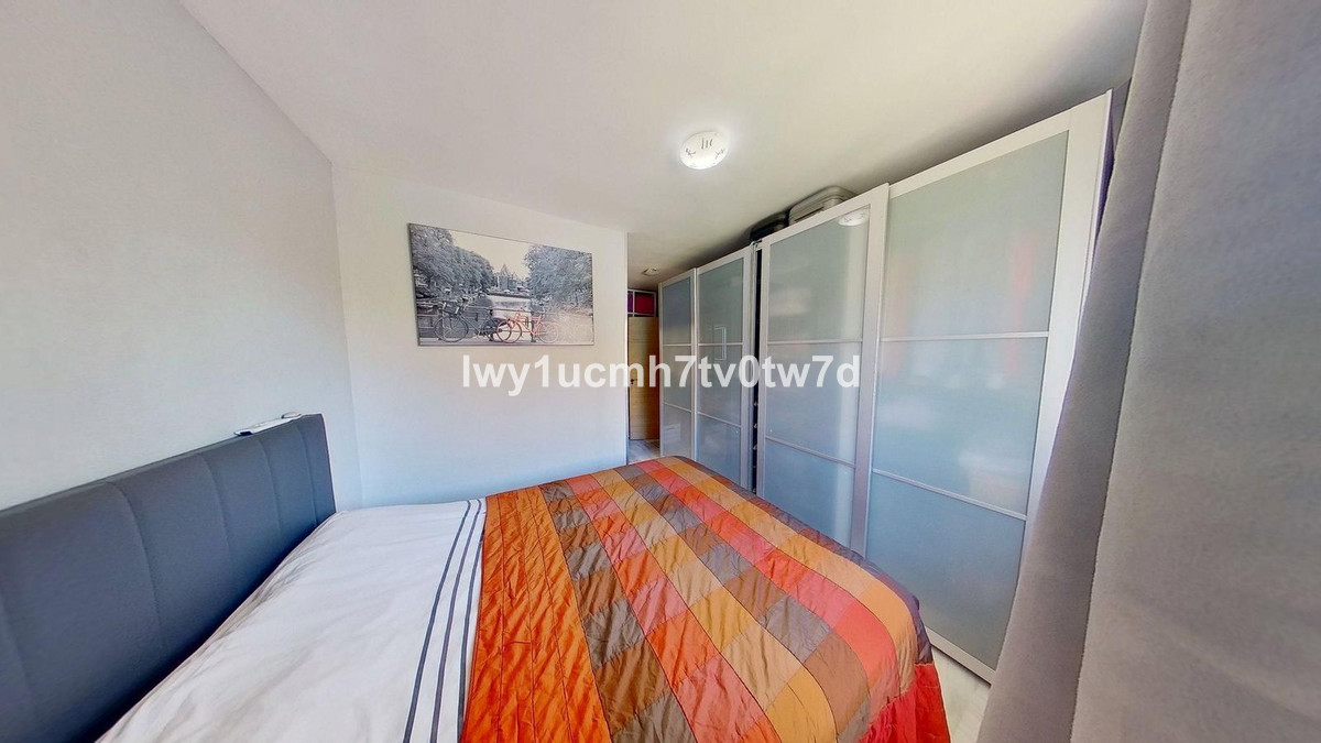 Se vende Apartamento Planta Baja de 3 dormitorios en Costa Del Sol, Málaga, España